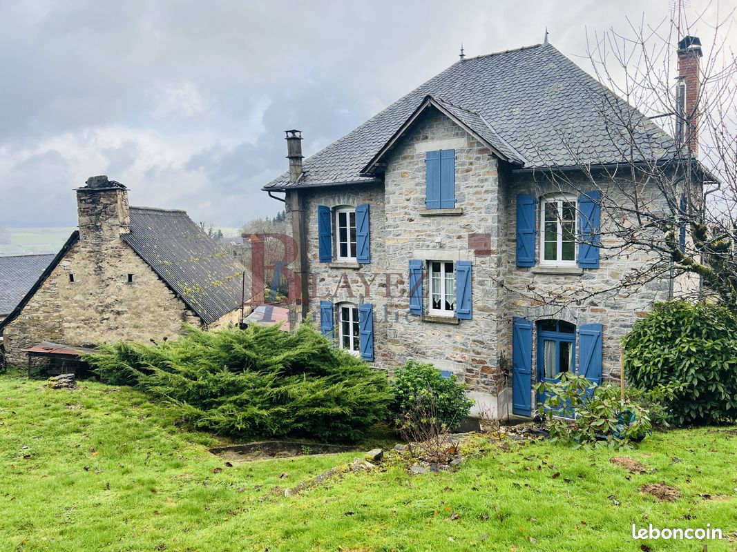 Maison 5 pièces 150 m² · à Albussac · 150 m² · 212 000 €