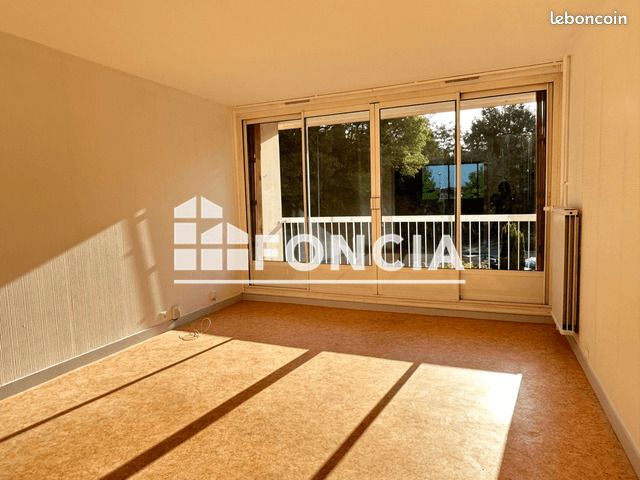 Appartement 4 pièces 85 m² · à Limoges · 85 m² · 680 €