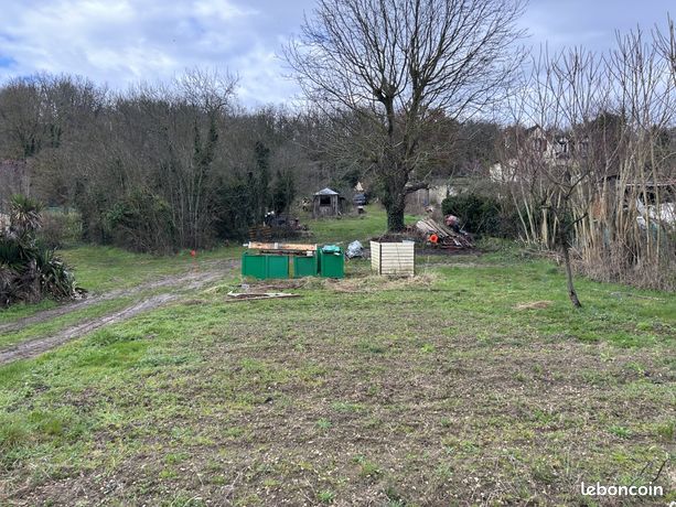 Terrain 1219 m² Étampes