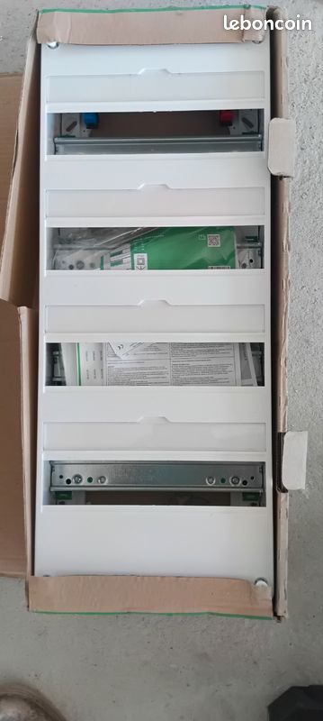 Tableau électrique resi9 Schneider 4 rangées 13 Modules (image 1)
