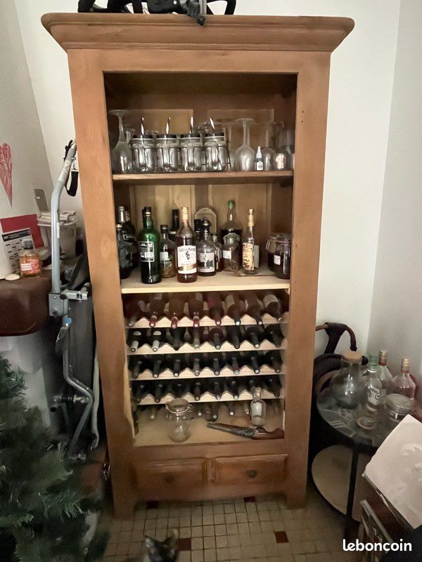 Armoire bar (image 1)