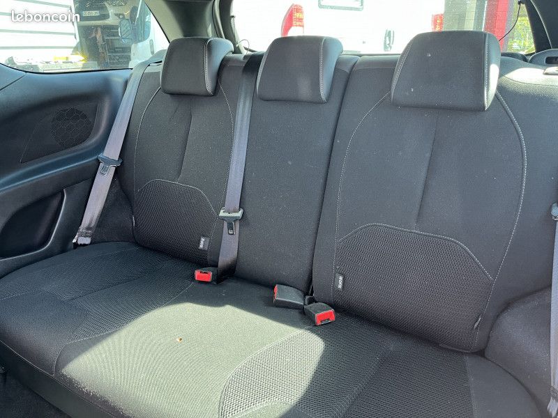 Citroen DS3 VTI 120CH BE CHIC (image 6)