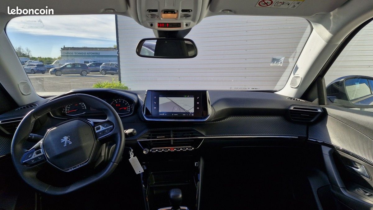 Peugeot 2008 PURETECH 100 ACTIVE PACK (image 7)