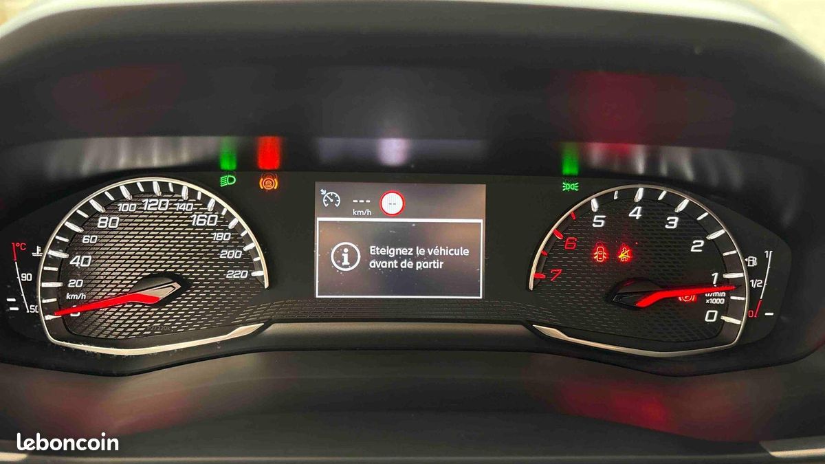 PEUGEOT 208 PureTech 100 S&S BVM6 Active (image 12)