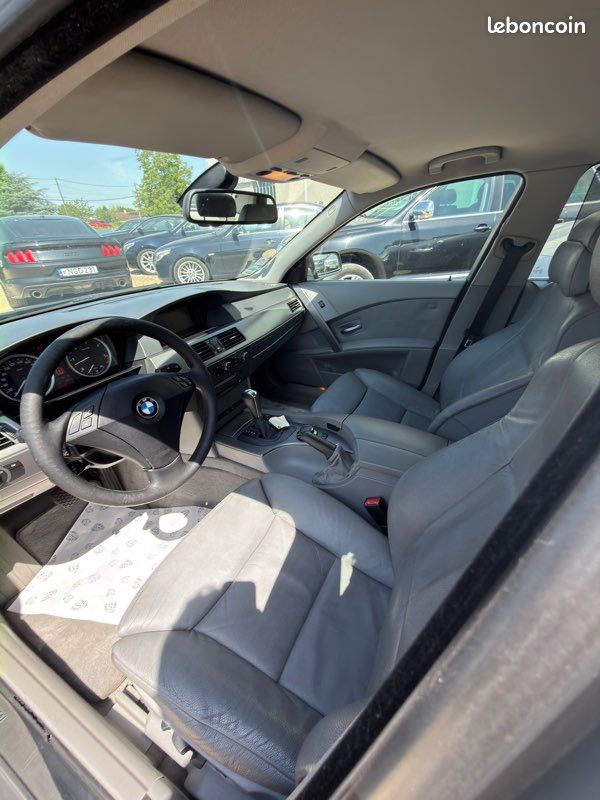 BMW Série 5 525d 2.5d 177cv BVA (image 7)