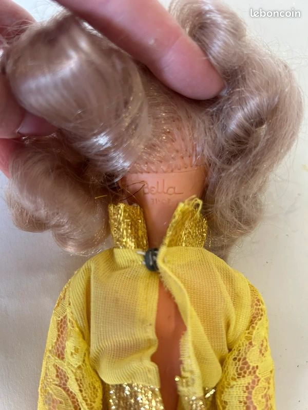 Tenue Mariée 1977 pour Poupée Mannequin Tressy de Bella
