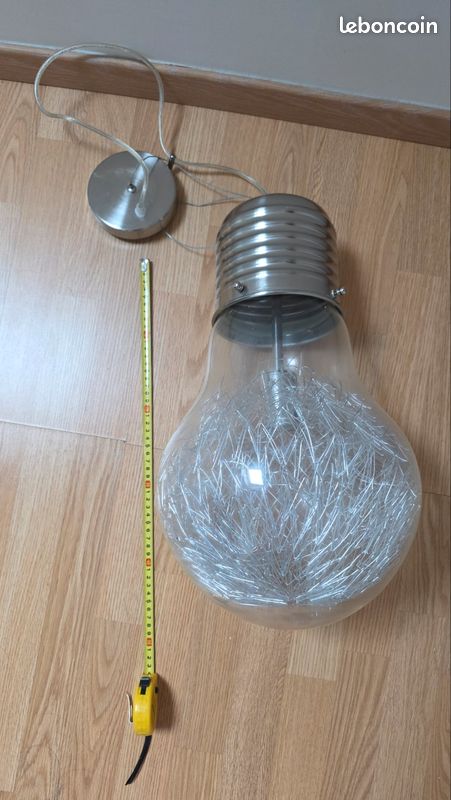 Suspension Ampoule Géante (image 2)