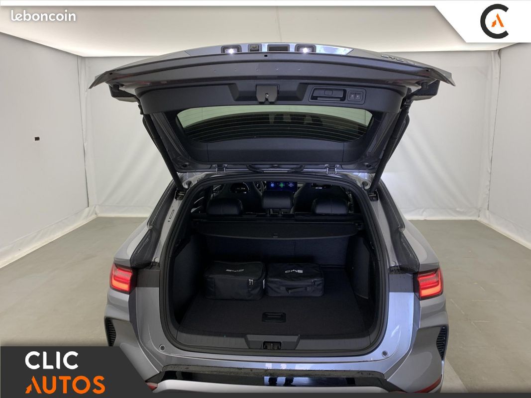 BYD SEAL U 1.5 DM-i 218 Boost (image 22)