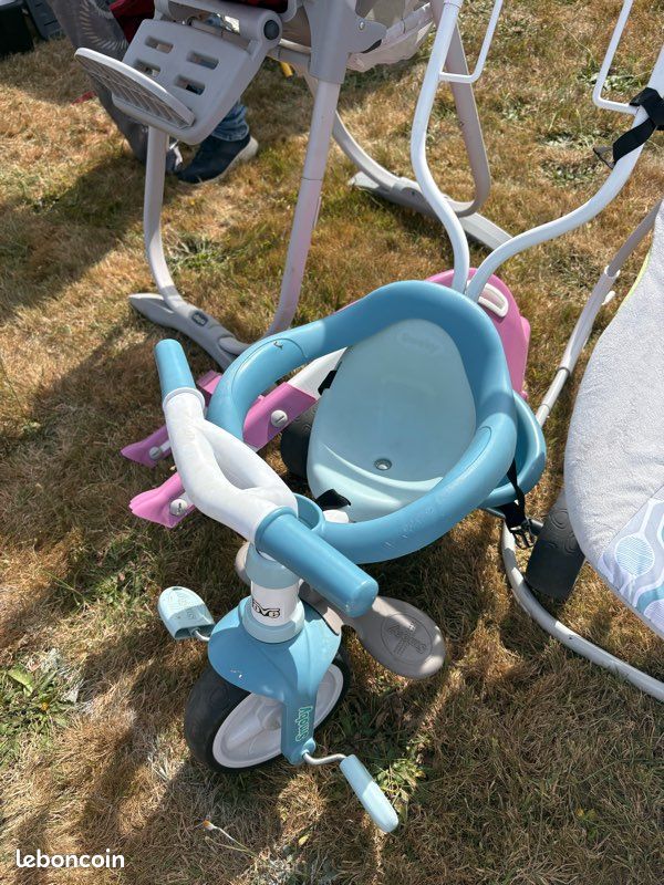 Smoby Be Fun Confort – Tricycle évolutif 3-en-1 Bleu, Dès 10 Mois, Avec Canne Parentale, Arceau De Sécurité, Sacoche Et Siège Réglable