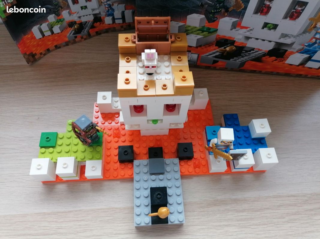 Minecraft 21145 Minecraft Skull Arena LEGO Minecraft The Skull