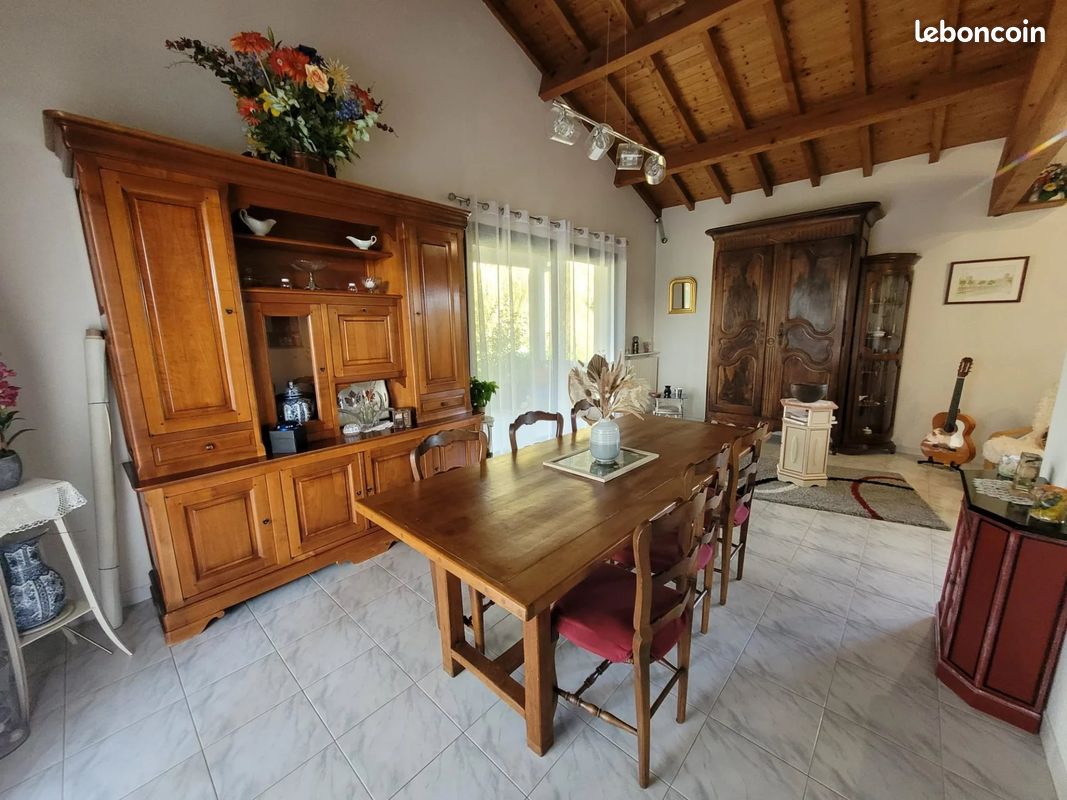 Maison 4 pièces 111 m² · à Saint-Sulpice-la-Pointe · 111 m² · 320 000 €