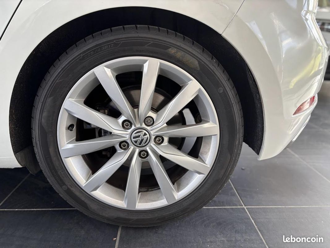 Volkswagen golf 1.5tsi 130ch - connect evo - dsg7 - carplay - digital (image 11)
