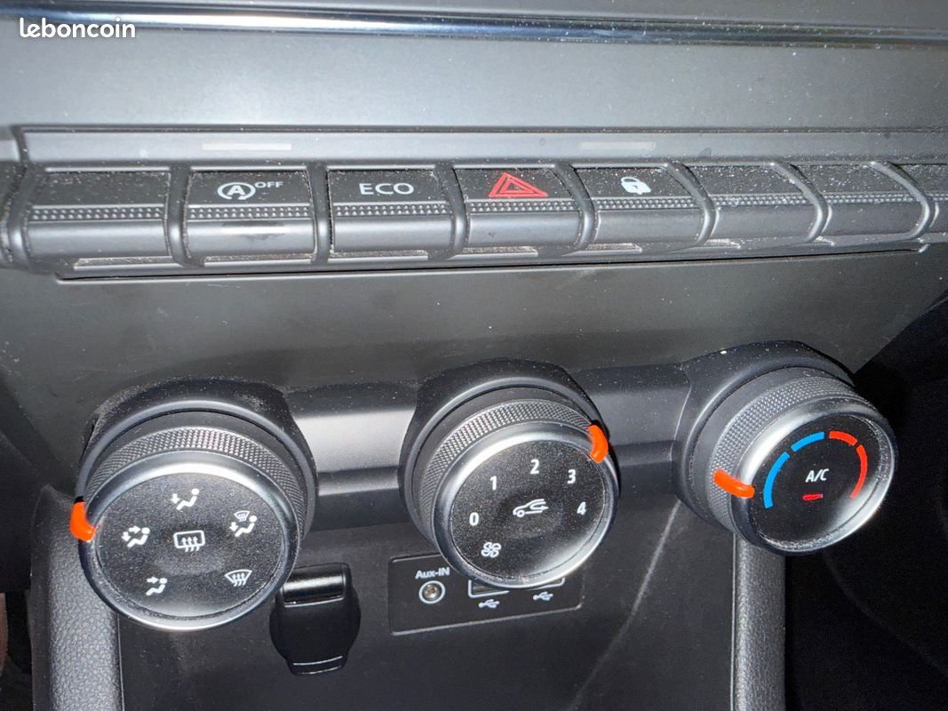 RENAULT CLIO V Blue dCi 85 Business DISTRI OK/ ETAT NEUF/ SUIVI COMPLET (image 19)