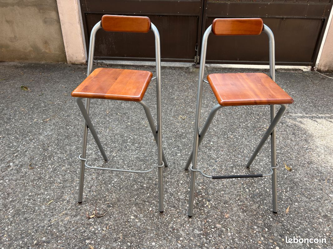 Chaises (image 1)