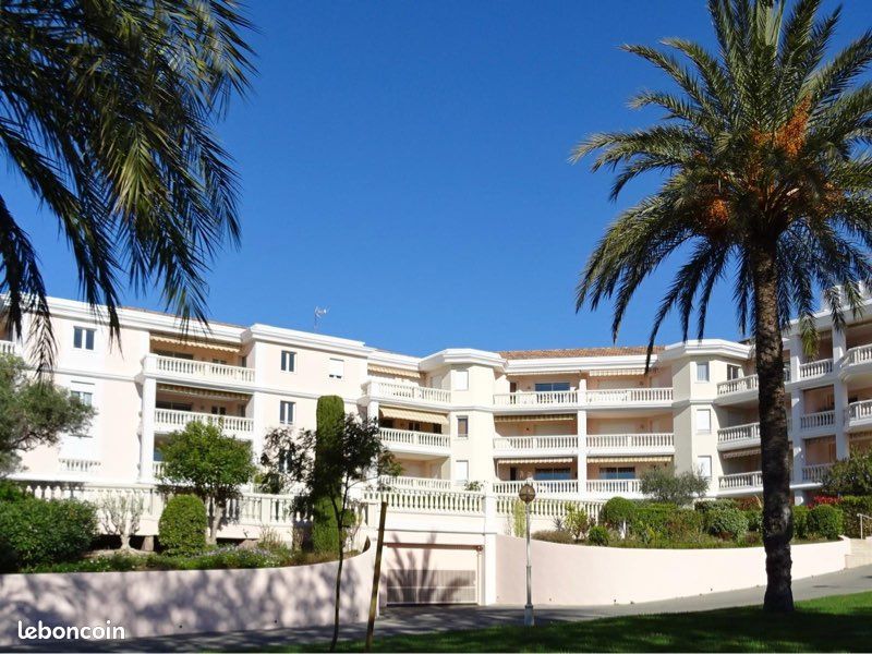Appartement 2 pièces 63 m² · à Saint-Raphaël · 62,5 m² · 479 000 €