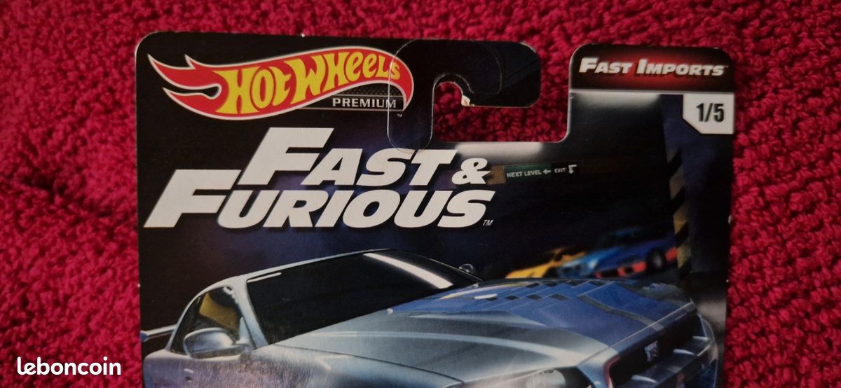 Hot Wheels Premium Fast & Furious - Nissan Skyline GT-R (BNR34) 1:64 - Argent