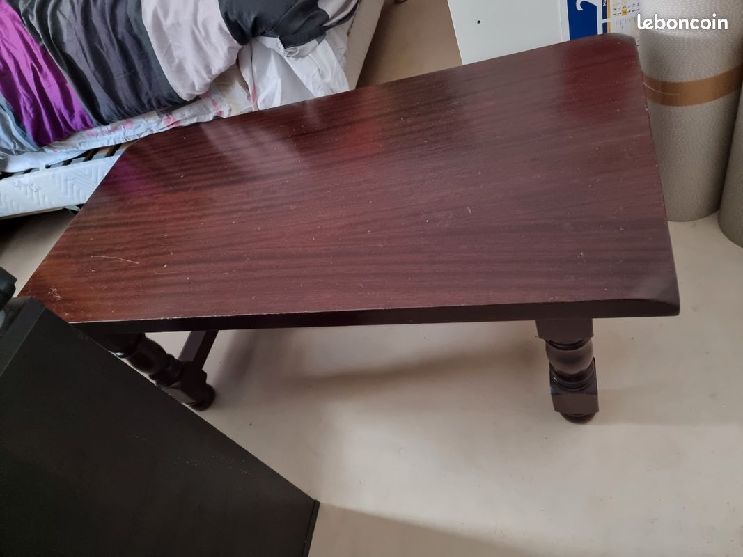 Table basse marron (image 1)