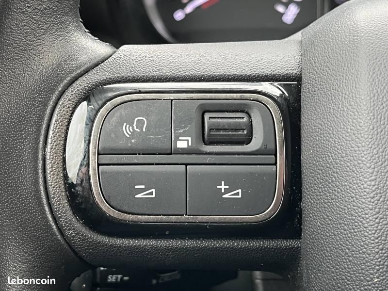 Citroen C3 Aircross Essence 110 C-Series Caméra CarPlay GPS Clim Auto 1ère main (image 22)