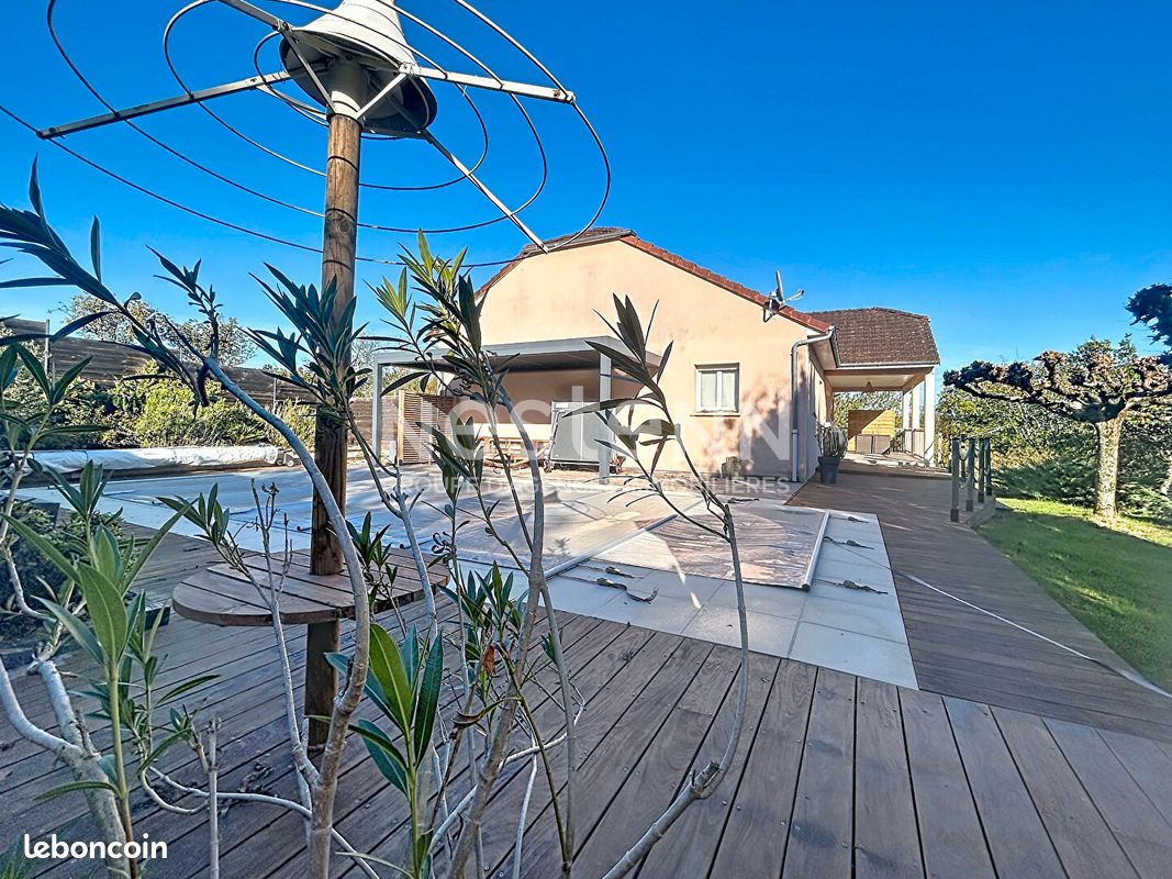 Maison 5 pièces 152 m² · à Vars-sur-Roseix · 152 m² · 342 000 €