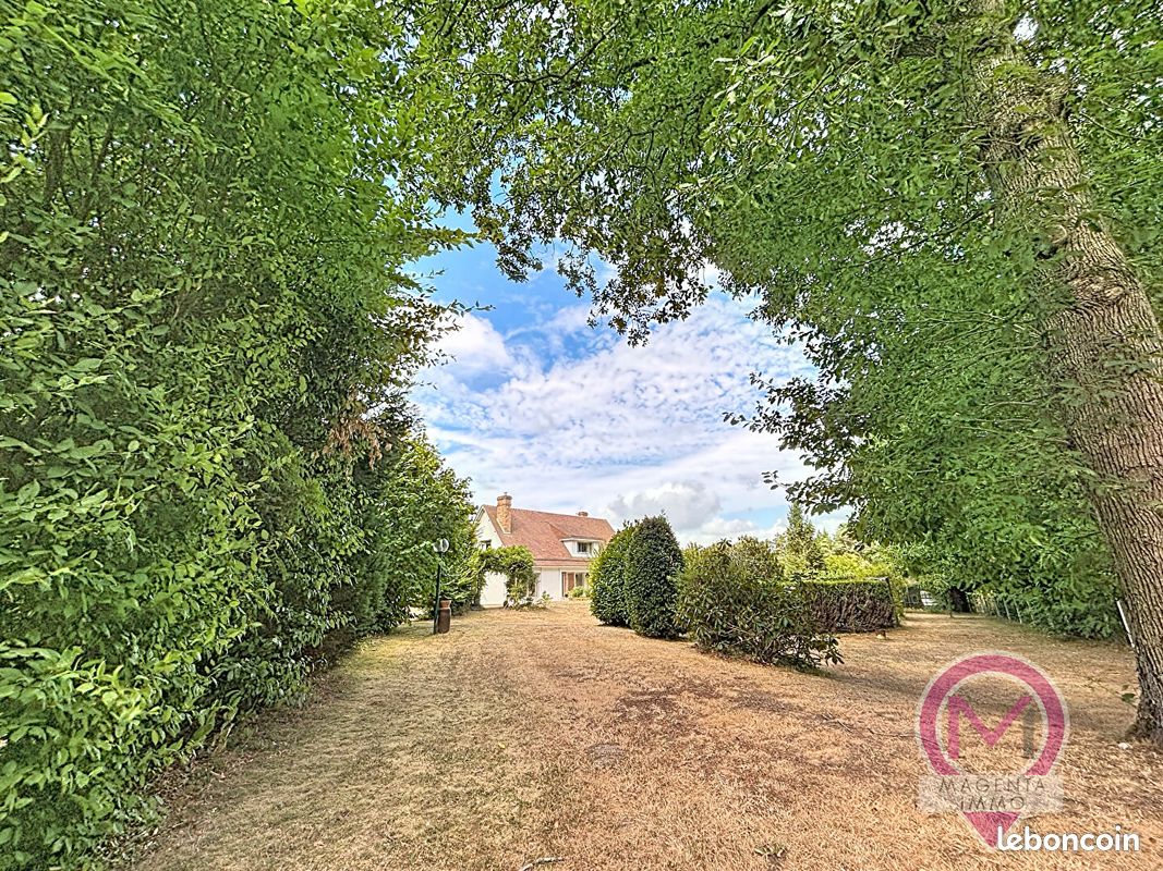 Maison 7 pièces 175 m² · à Saint-Pierre-lès-Elbeuf · 175 m² · 349 000 €
