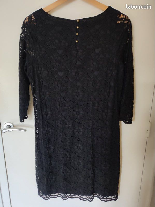 Robe noire en dentelle La Redoute Création neuve Vêtements