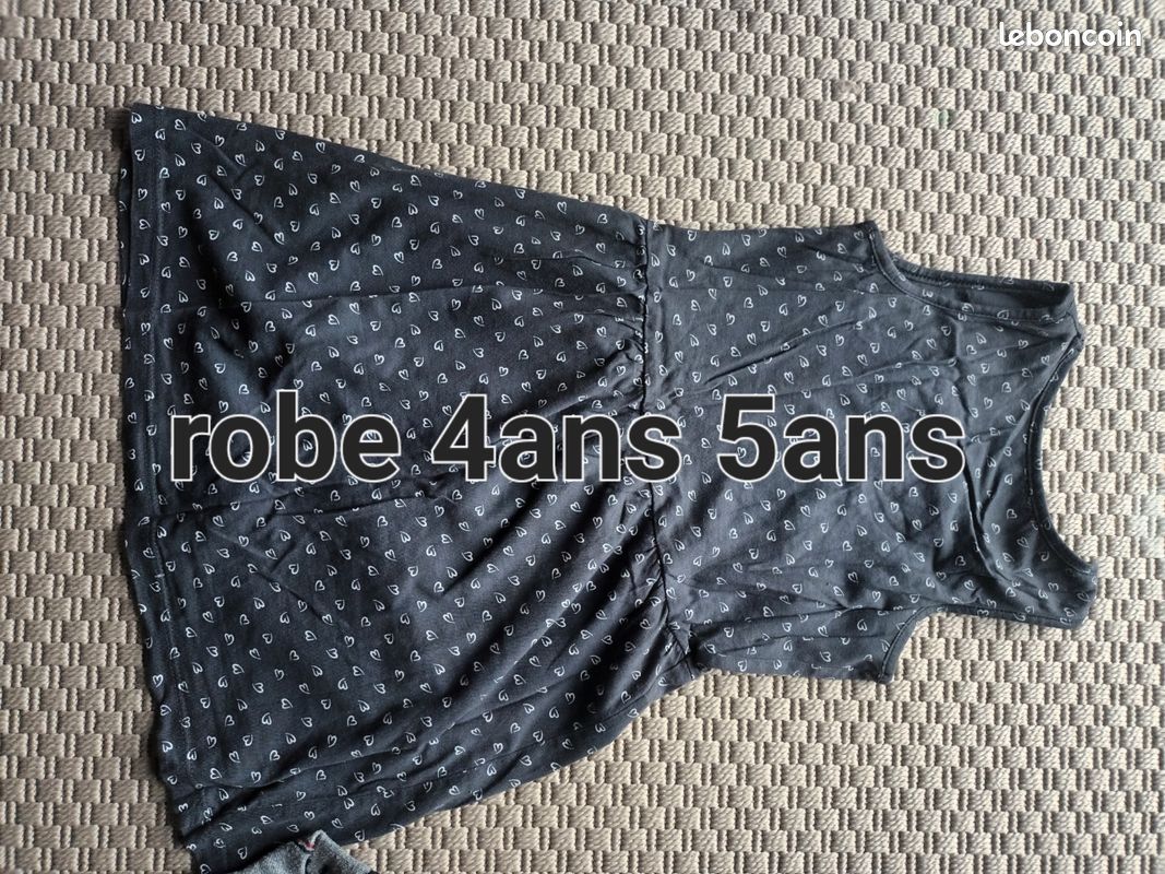 Vetement lot pour enfants 3ans à 7ans il yen n'a beaucoup plus si vous voulez voir les lot contacter moi (image 7)