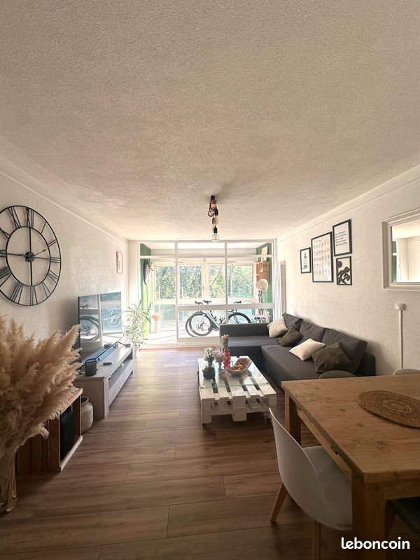 Appartement 3 pièces 70 m² · à Annecy · 70 m² · 1 400 €/mois