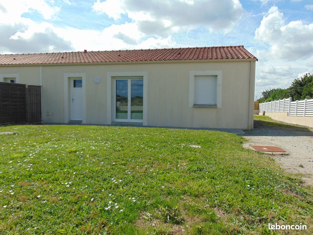 Maison 3 pièces 72 m² · à Vallet · 72 m² · 820 €