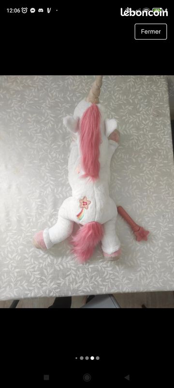 Licorne 🦄 peluche musicale (image 4)