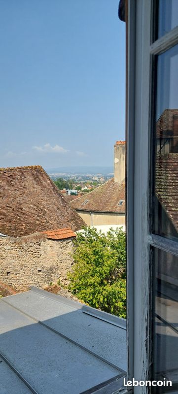 Appartement 3 pièces 70 m² · à Autun · 70 m² · 50 000 €