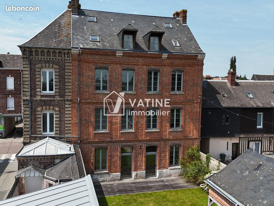 Maison 12 pièces 278 m² · à Yvetot · 278 m² · 699 000 €