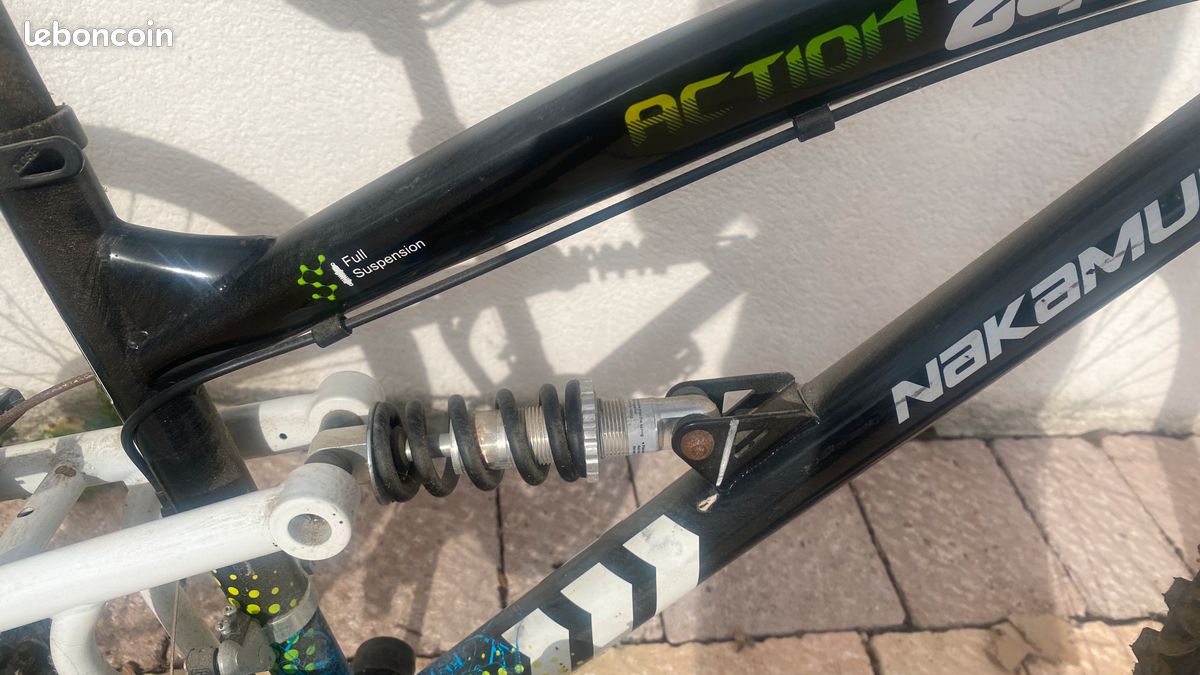 VTT Nakamura Action 24 (image 1)