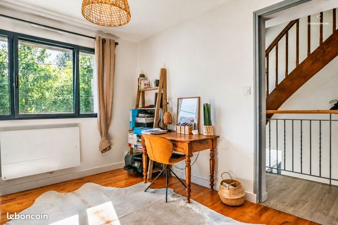 Propriété 7 pièces 143 m² — 10