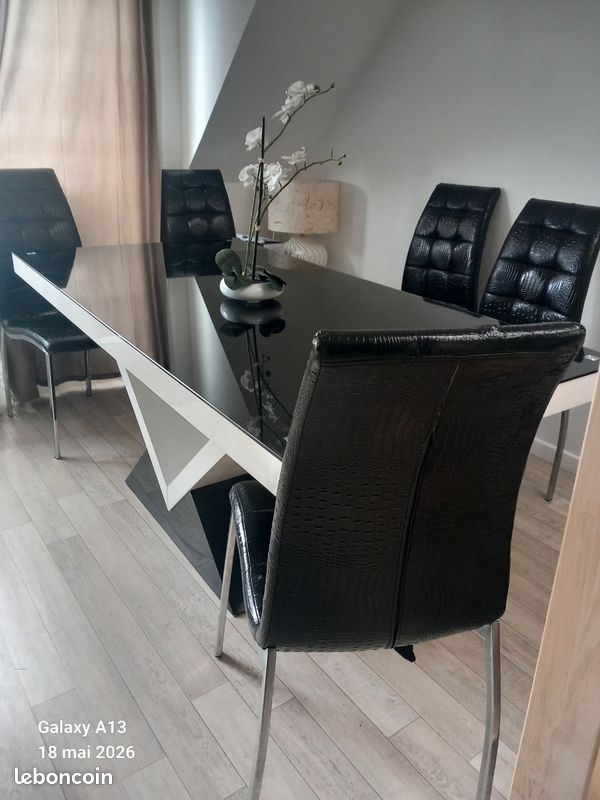 Table salle a manger (image 1)