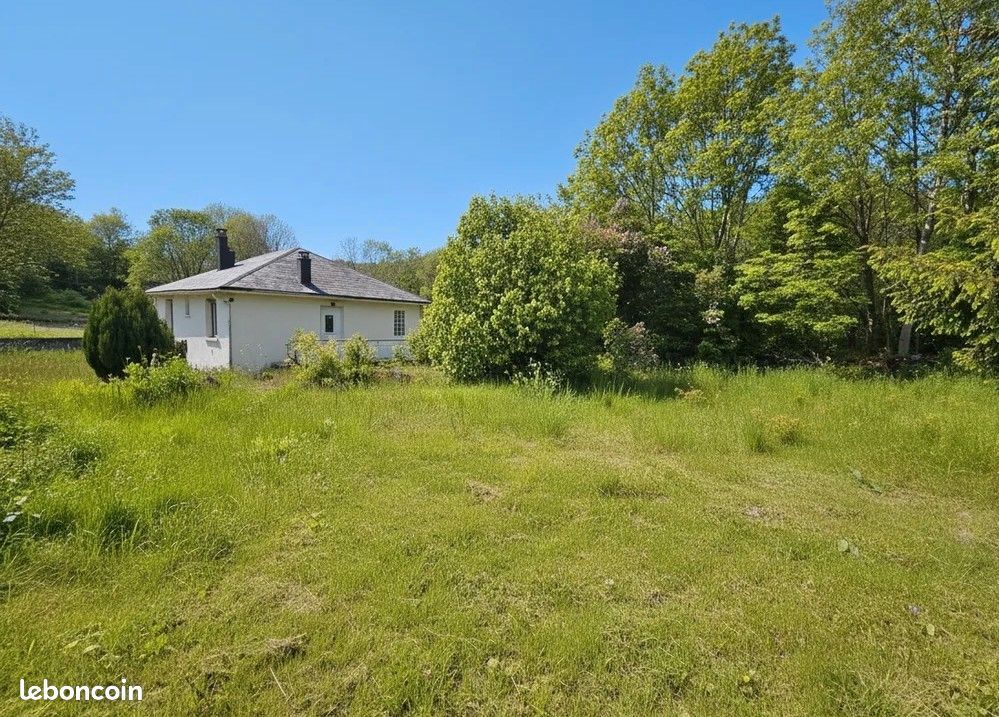 Maison 5 pièces 120 m² · à Besse-Et-Saint-Anastaise · 120 m² · 225 000 €