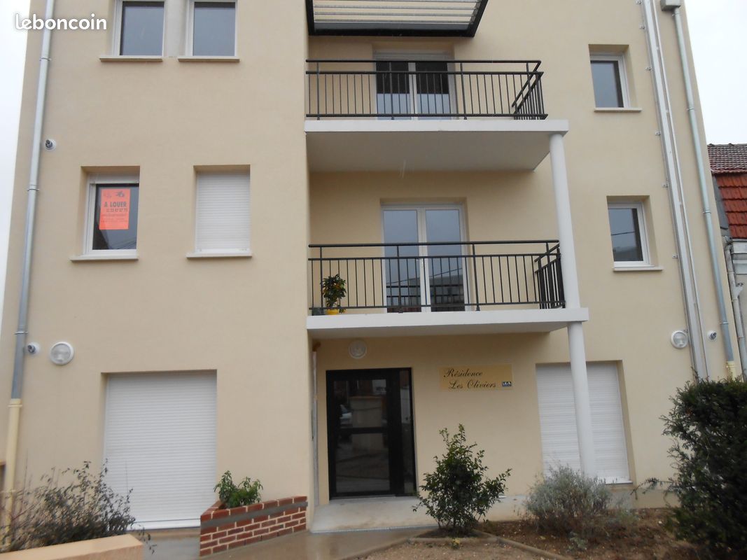 Appartement 3 pièces 75 m² · à Amiens · 75 m² · 880 €