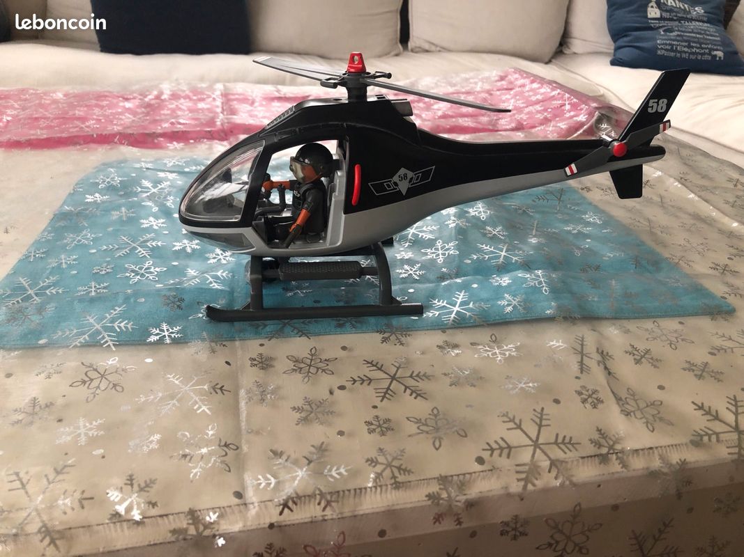 Magnifique hélicoptère Playmobil (image 1)