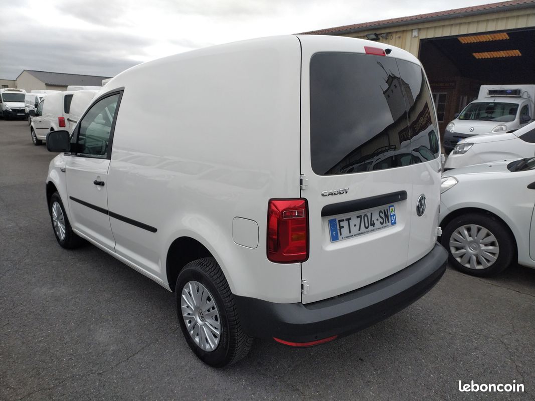 15825 HT - VOLKSWAGEN Caddy 4 Motion TDI 122 Business Line Plus GPS 4x4 2 L - 10/2020 - 107309 kms (image 9)