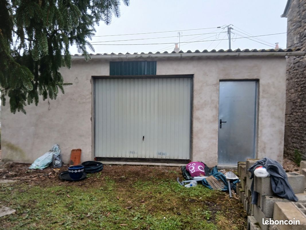 Garage · à Autainville · 30 000 €