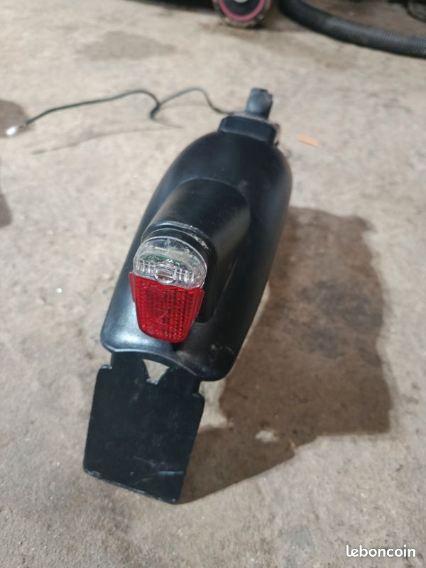 Garde Boue 328mm Noir Garde-boue Arrière Scooter Électrique - ABS Noir Ducat Jeep Pro II Garde-boue Scooter électrique Garde Boue 328mm Noir Garde-boue Arrière Scooter Électrique - ABS Noir Ducat Jeep Pro II Garde-boue Scooter électrique