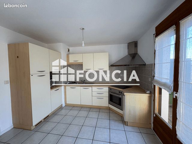 Appartement 3 pièces 70 m² · à Vétraz-Monthoux · 70 m² · 1 450 €