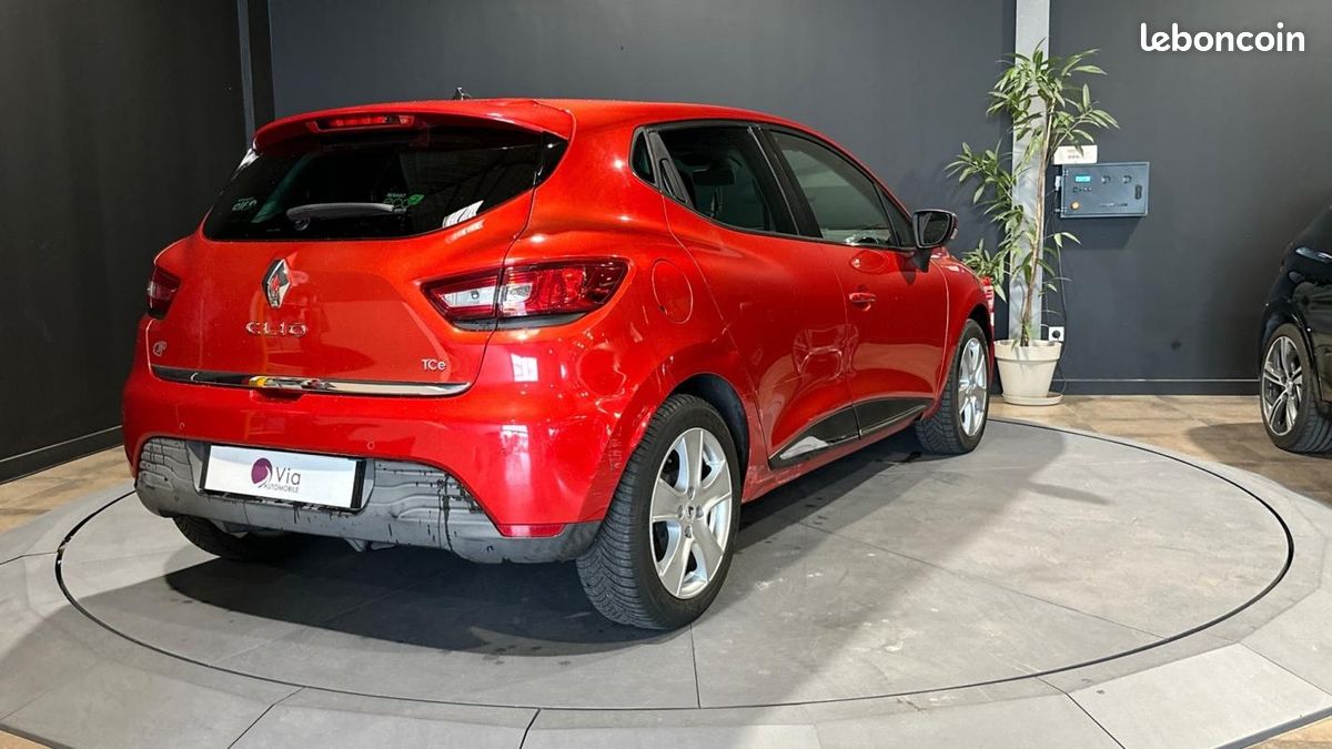 Renault Clio IV TCe 90 Energy eIntens (image 6)
