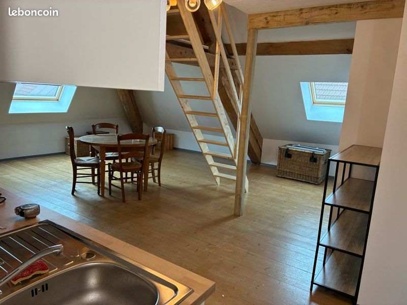 Appartement Loft à Levier (image 1)