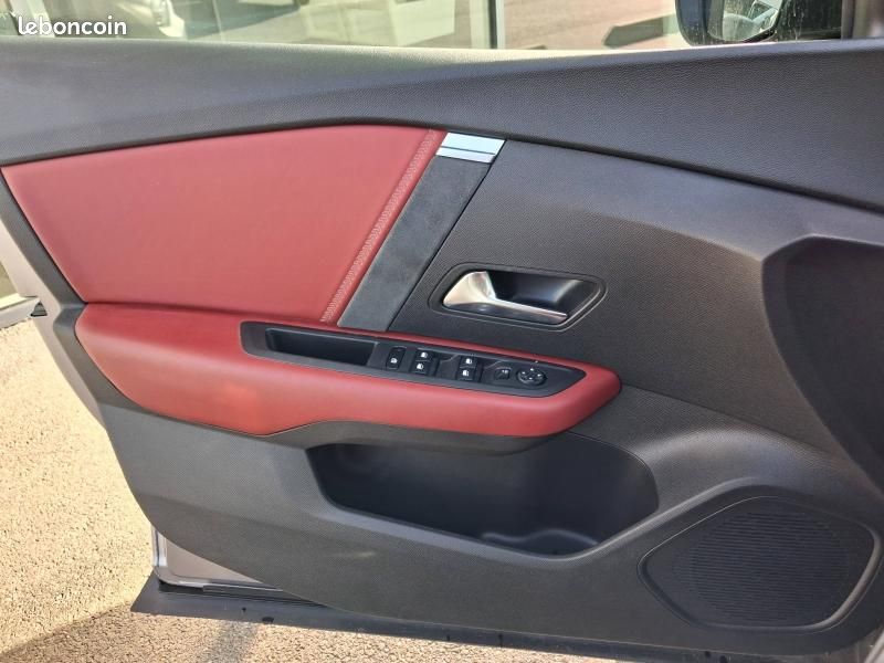 Citroen C4 PureTech 155 Shine Pack EAT8 (image 23)
