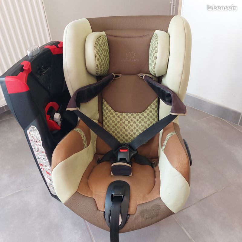 Siège auto Pivotant Axiss Bébé Confort (image 8)
