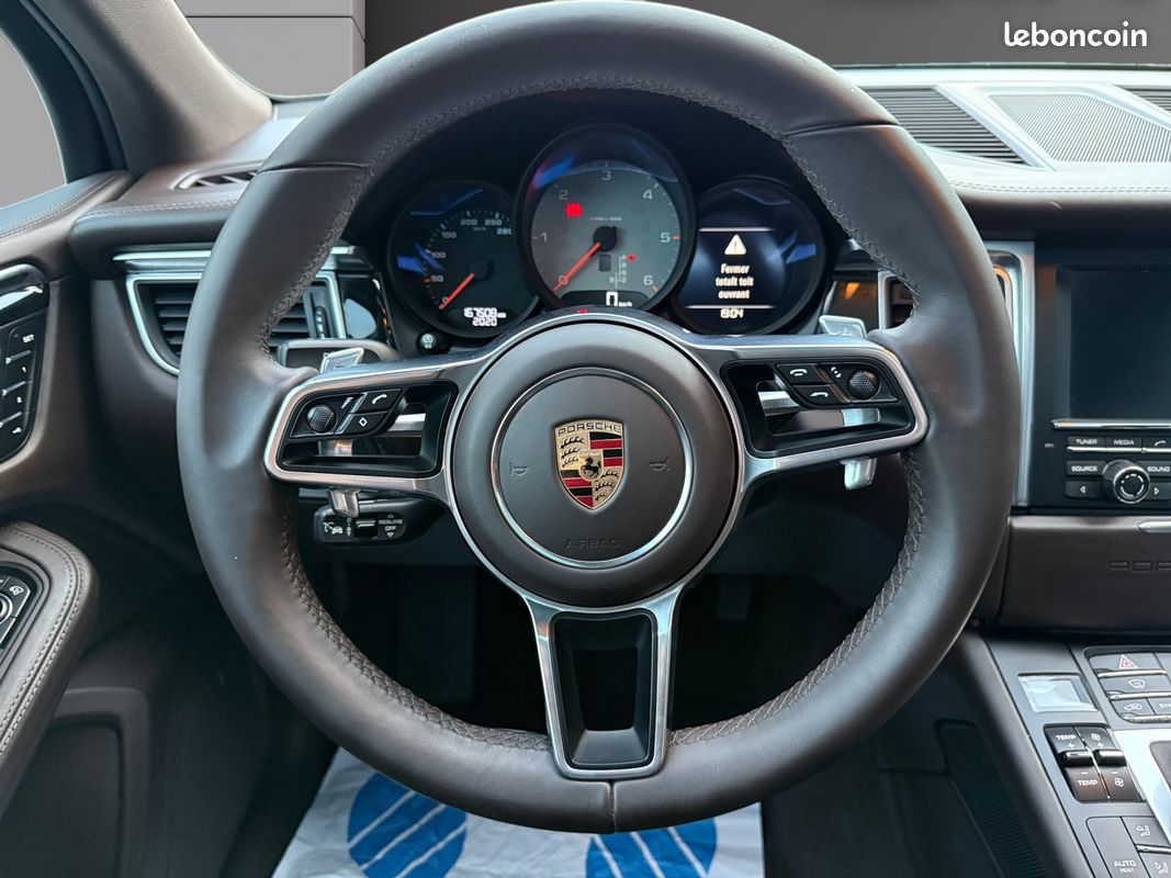PORSCHE MACAN 3.0D 258 S Toit Pano bose hayon elec sièges élec à mémoires jantes turbo Garantie 12 Mois (image 13)