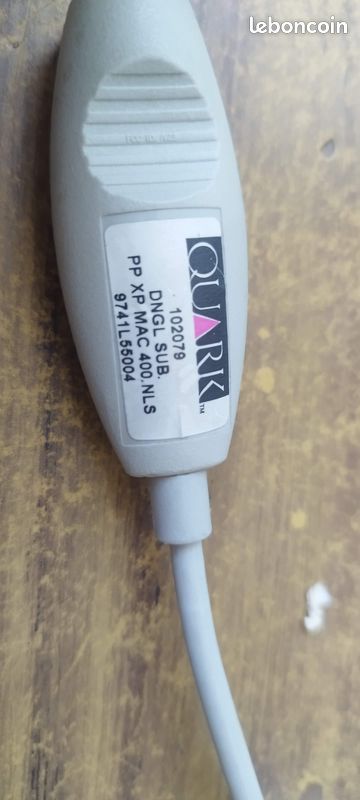 Lot Dongles de protection ADB Vintage Mac (QuarkXPress 4 / Rainbow EVE II) (image 1)