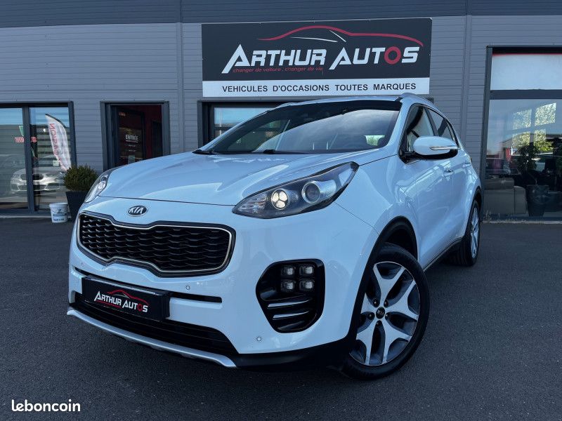 Kia SPORTAGE 2.0 CRDI 136CH ISG GT LINE 4X2 (image 1)