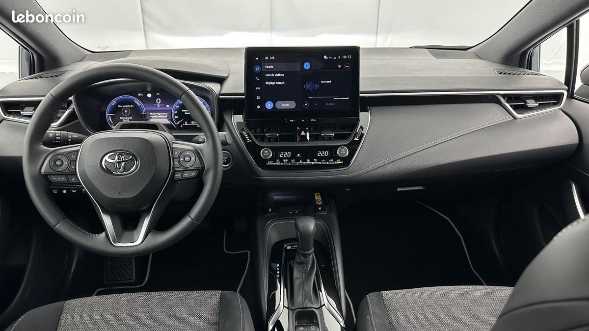 TOYOTA COROLLA TOURING SPORT 1.8 HYBRIDE 140CH DESIGN 0KM | SIEGES + VOLANT CHAUFF. - CAMERa (image 3)