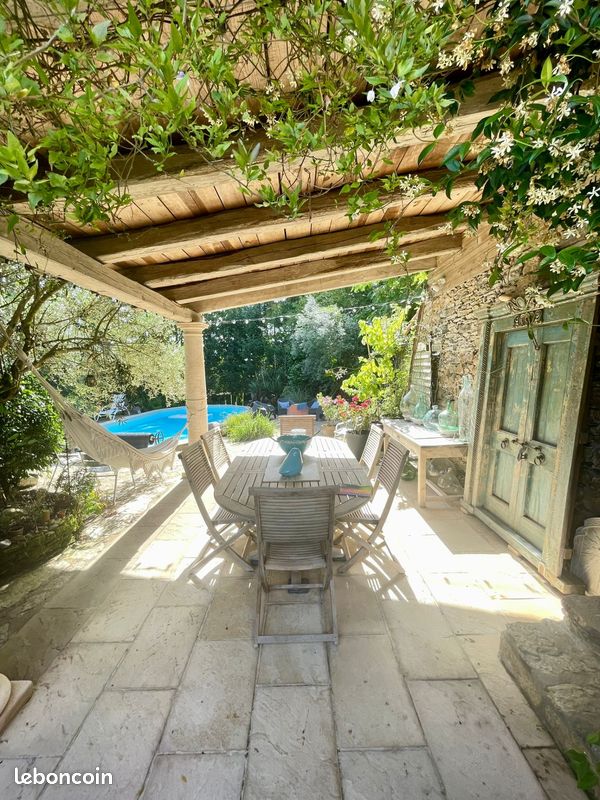 Maison 6 pièces 223 m² · à Frossay · 223 m² · 600 000 €